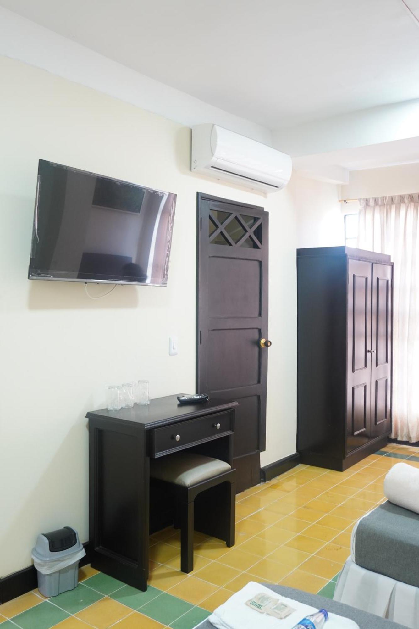 Hotel El Andino Кукута Екстер'єр фото